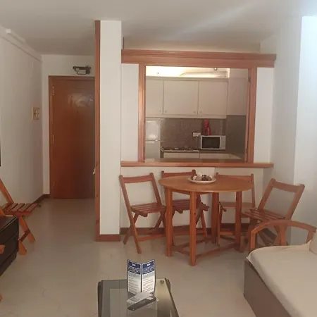 Rentalmar Novelty Families Only Apartament